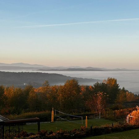 Villa Relax With Swimming Pool And Mountain View Bukow Exterior foto